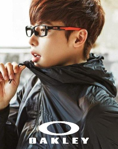oakley oakley